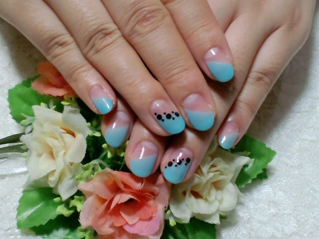パステルブルー×ブラックホロ
