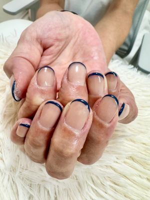 フットネイル対応ネイルサロン