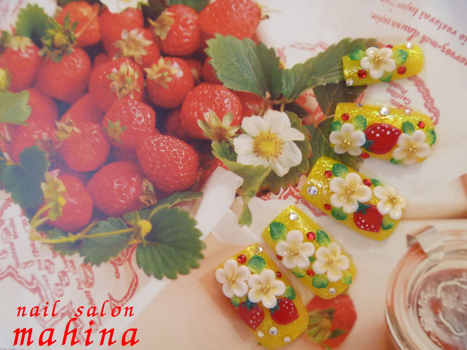 ネイルサロン　mahina