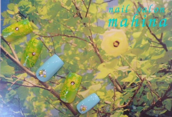 ネイルサロン　mahina