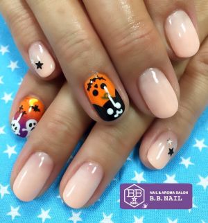ハロウィーンネイル