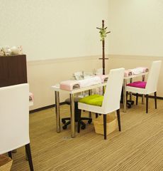 街のネイル屋さん