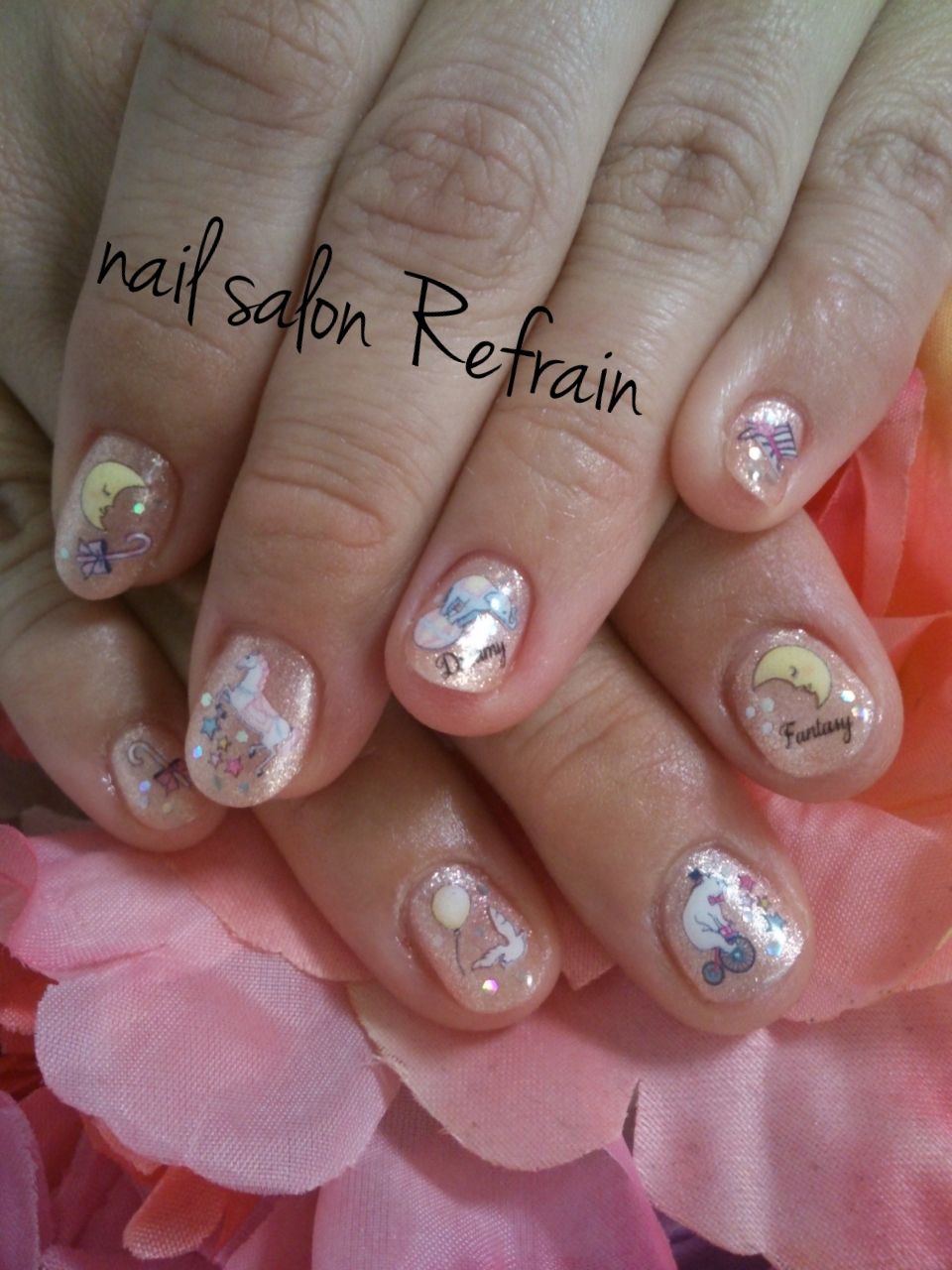 nail salon Refrain