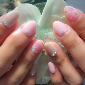 ふんわりカラー桜ネイル