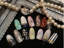 ¥4,900