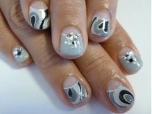 NAIL SALON Lien