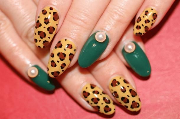Ｎａｉｌ　Ｓａｌｏｎ　ｅｃｌａｔ