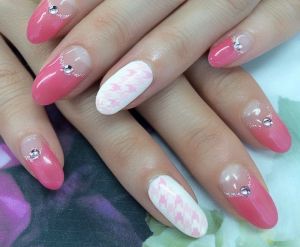 逆フレンチ&ピンクの千鳥