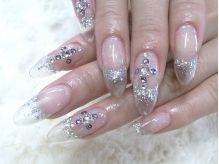NAILS NAIL